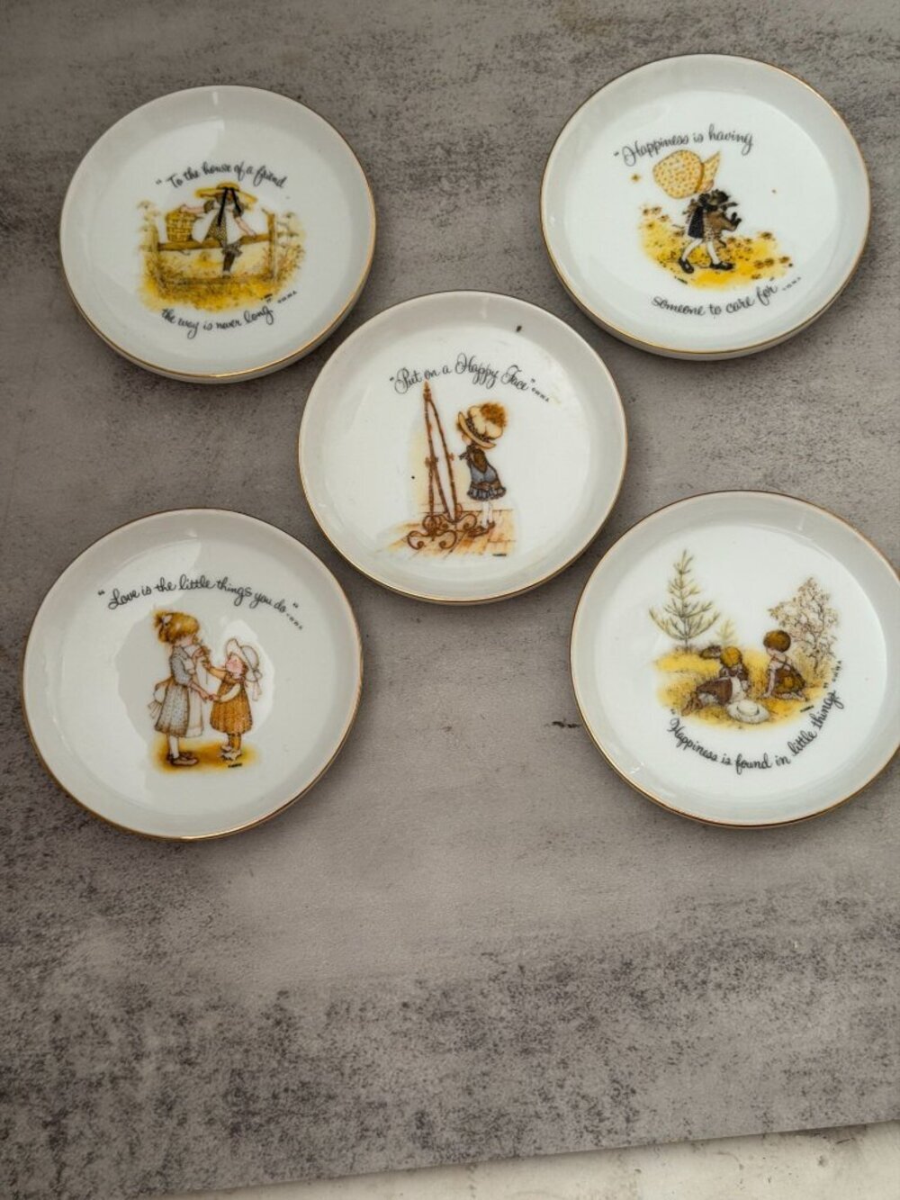 Vintage Holly Hobbie Set Five 3.5" Trinket Coasters Dishes Porcelain Japan 1973